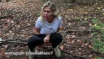 ¡estas Parejas Destrozadas En La Naturaleza Se Involucran En Sexo Al Aire Libre Y Clímax! ¡no Te Pierdas Esta Escena Caliente!